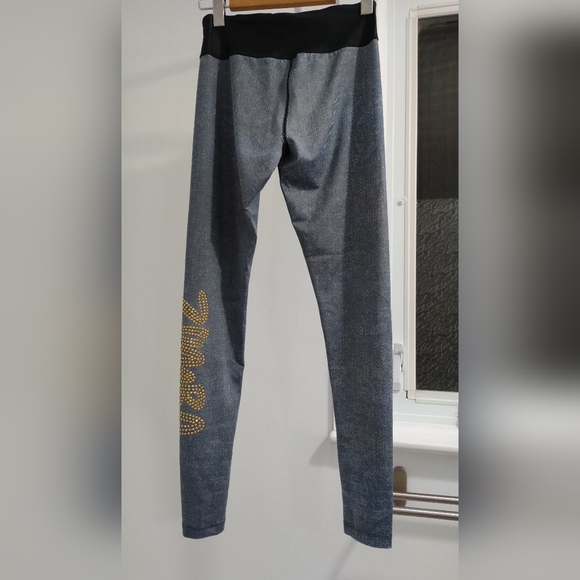Zumba fitness wear rhinestone leggings small blue jeans look - Picture 2 of 3